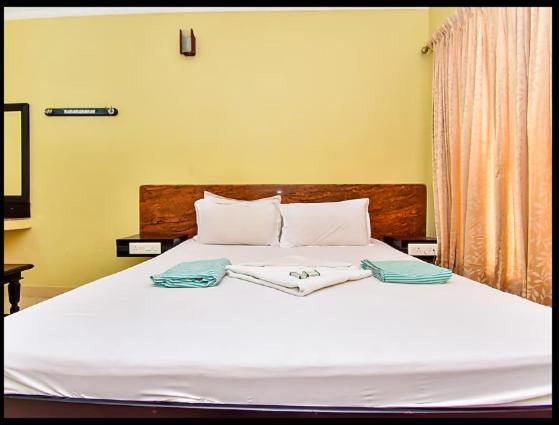 Hotel Srimaniya Канякумари Екстериор снимка