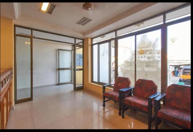 Hotel Srimaniya Канякумари Екстериор снимка