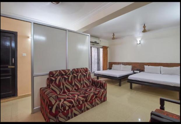 Hotel Srimaniya Канякумари Екстериор снимка